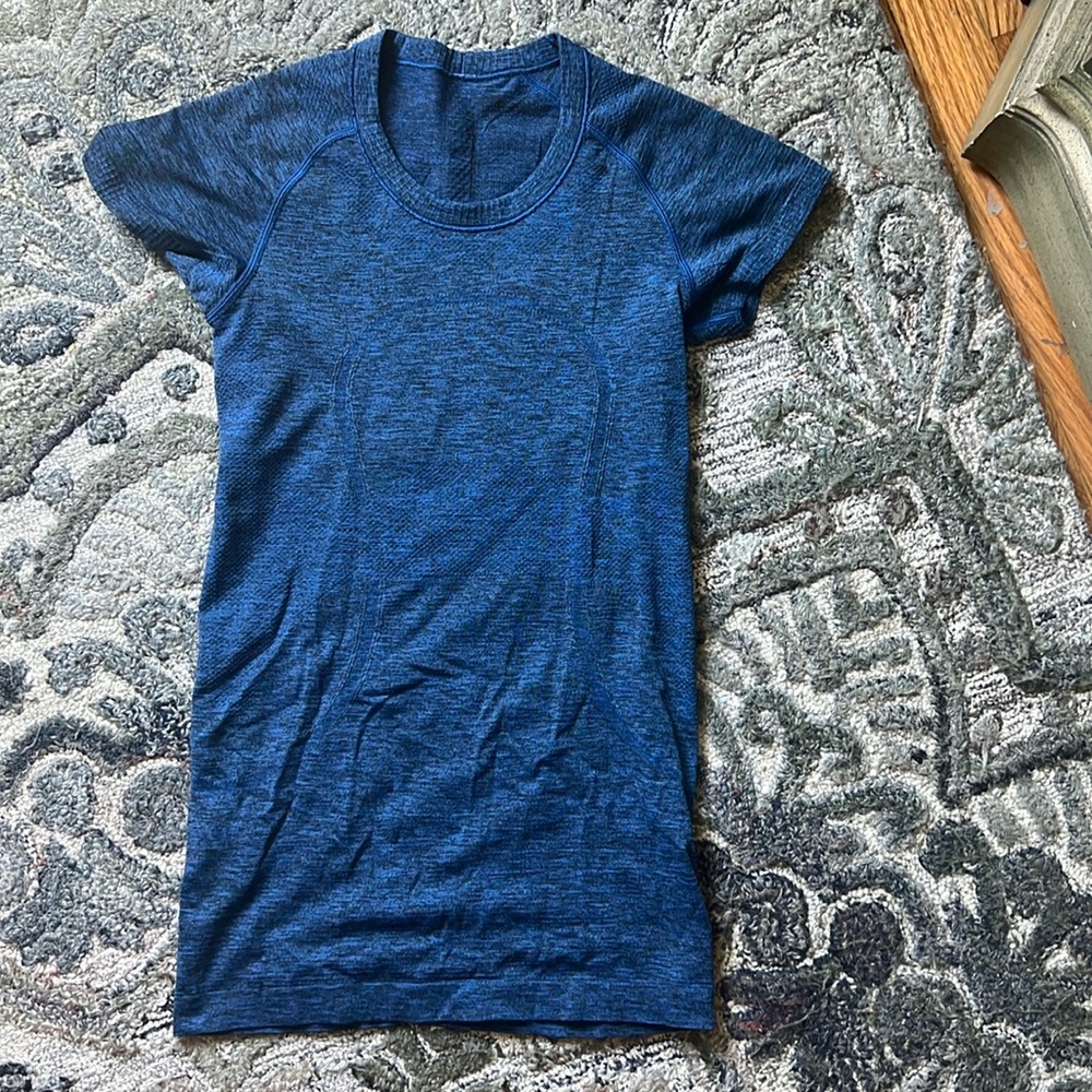 Lululemon swiftly tech